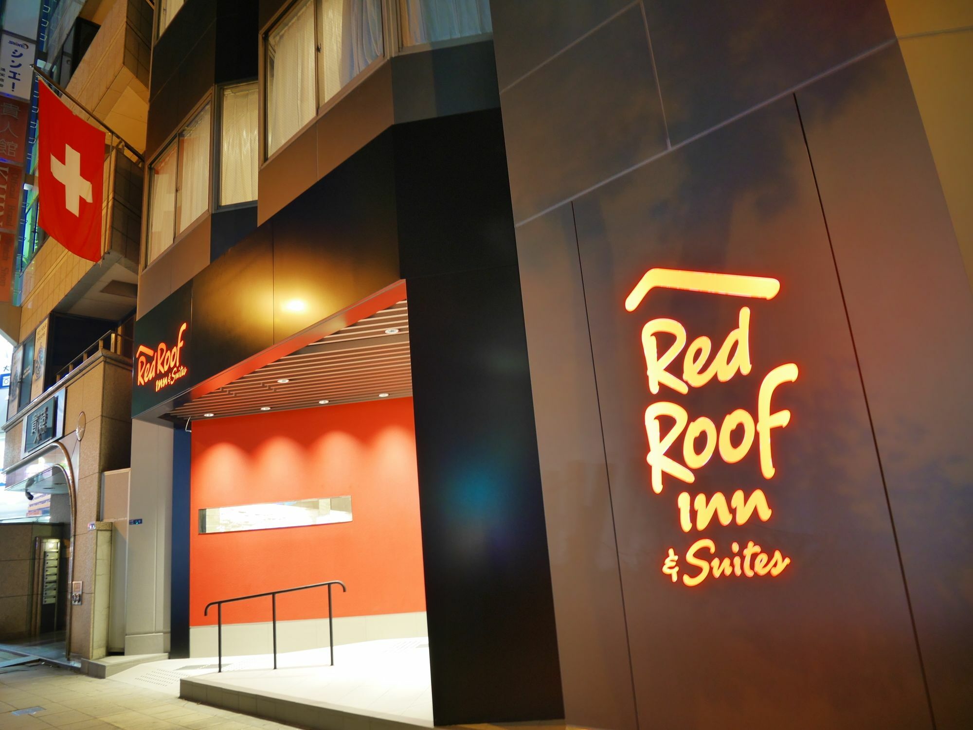 Red Roof Inn & Suites Osaka Namba Nipponbashi Exterior photo